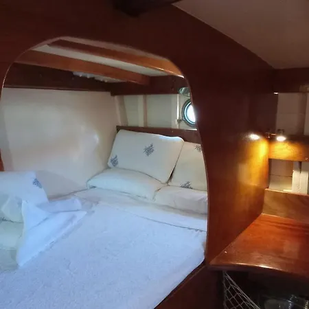 Veliero In Legno *