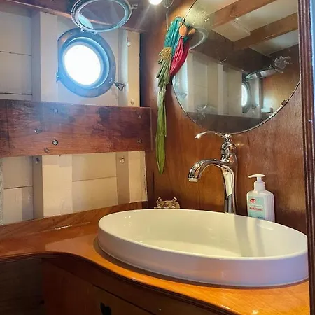 Veliero In Legno Bisceglie
